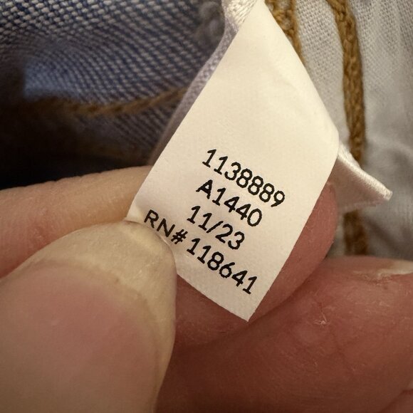 Lane Bryant Pull-On Fit High-Rise Sailor Flare Jean Size 28 - Picture 8 of 11